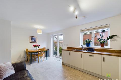 3 bedroom detached house for sale, Fox Avenue, Shrewsbury