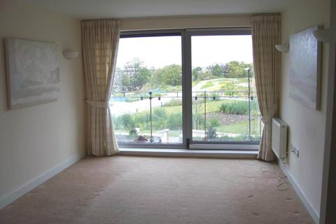 2 bedroom apartment for sale, Tideslea Path, Thamesmead West, SE28 0LX