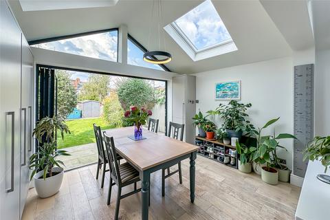 71 Burnham Road, St Albans, AL1 4QN