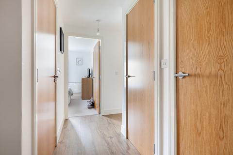 Flat 2, 15 Dimma Park, South Queensferry, EH30 9AL