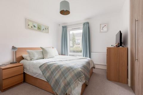Flat 2, 15 Dimma Park, South Queensferry, EH30 9AL