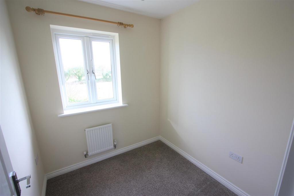 15 Mallory Drive Bedroom 3