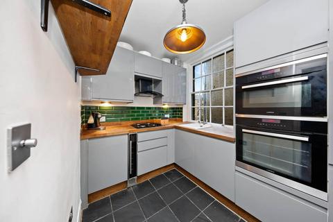 2 bedroom flat for sale, Hannibal Road, Stepney, London, E1