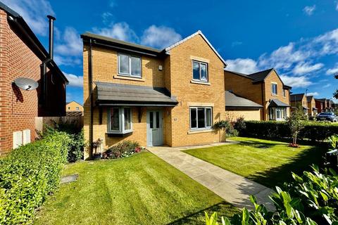 4 bedroom detached house for sale, Cheeryble Chare, Darlington