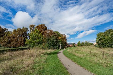 3 bedroom semi-detached house for sale, Redcar Road, Bicester OX26