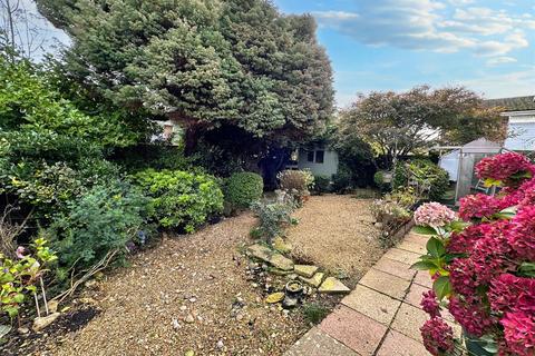 3 bedroom detached bungalow for sale, St. Edmunds Walk, Wootton Bridge