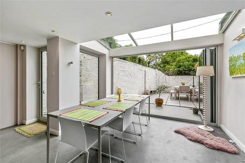 undefined, The Vineyard, Richmond, TW10