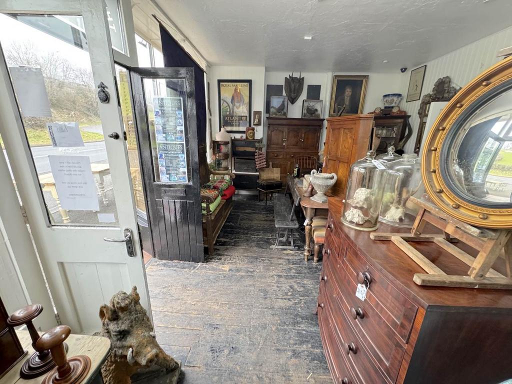 Exch St store