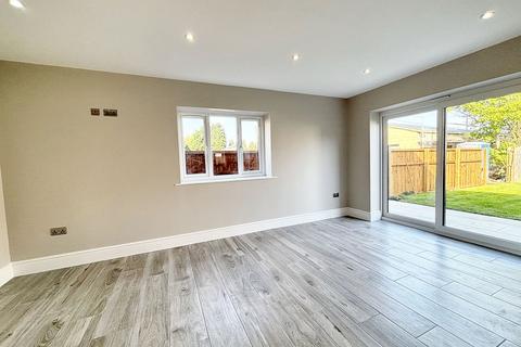 4 bedroom detached house for sale, Manchester Road, Manchester M29