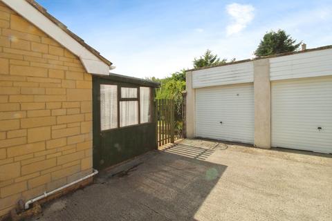 20 Bettertons Close, Fairford, GL7 4HY