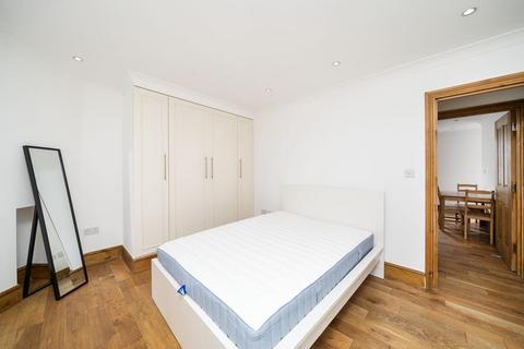 3 bedroom flat to rent, ASTWOOD MEWS, SOUTH KEN, SW7