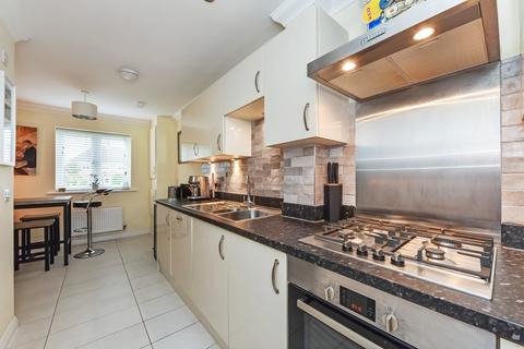 3 bedroom terraced house for sale, Rudgard Way, Liphook, Hampshire