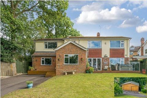 5 bedroom detached house for sale, Misbourne Vale, Chalfont St Peter