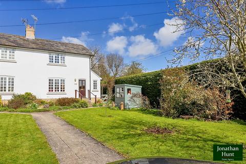 3 bedroom cottage for sale, Hall Lane, Buntingford SG9