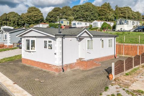 3 bedroom park home for sale, West Chevin Road, Menston Ilkley LS29