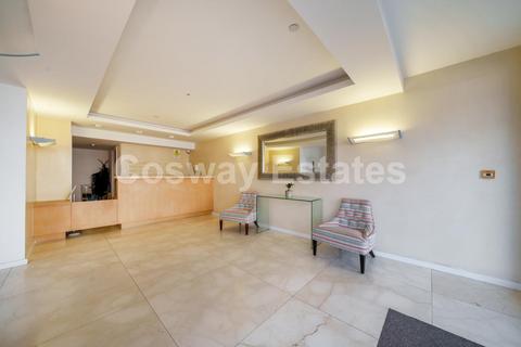 2 bedroom flat for sale, Titan Court, Flower Lane, Mill Hill