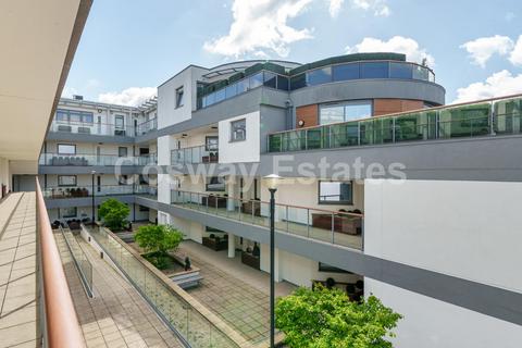 2 bedroom flat for sale, Titan Court, Flower Lane, Mill Hill