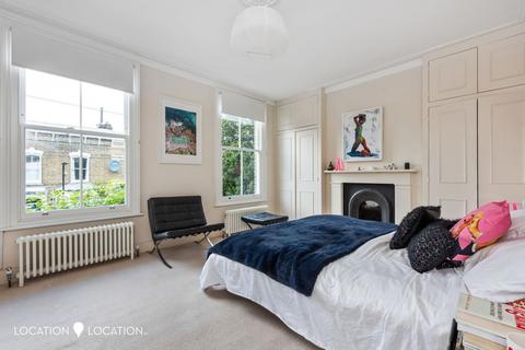 4 bedroom terraced house for sale, Narford Road, London, E5