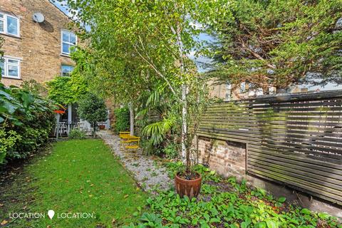 4 bedroom terraced house for sale, Narford Road, London, E5