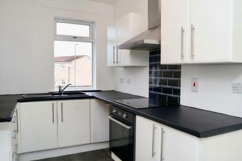 2 bedroom flat to rent, Hawthorn Drive, Wishaw ML2