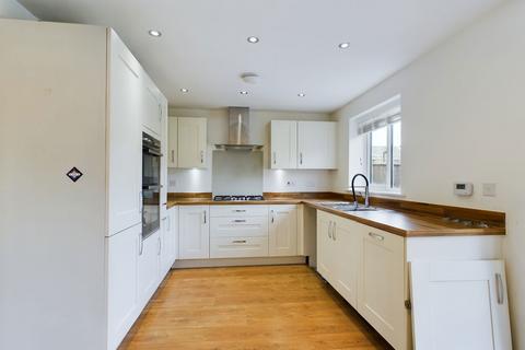 73 Glovers Way, Burscough, Ormskirk, L40 5AA