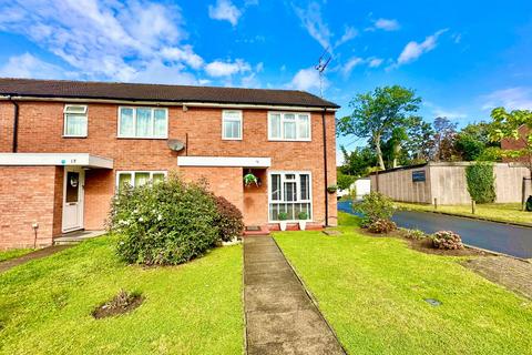 4 bedroom end of terrace house for sale, Colin Drive, London NW9