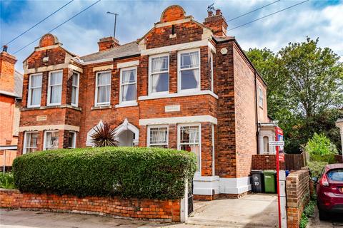 4 bedroom semi-detached house for sale, Lambert Road, Grimsby, Lincolnshire, DN32