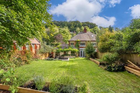 6 Dale View, Coalbrookdale, Telford, TF8 7DL