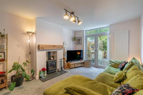 6 Dale View, Coalbrookdale, Telford, TF8 7DL