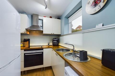 1 bedroom apartment for sale, Settrington Road, Scarborough YO12