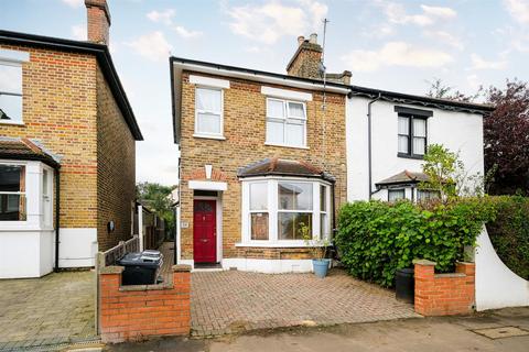 2 bedroom flat for sale, Wellesley Road, Wanstead