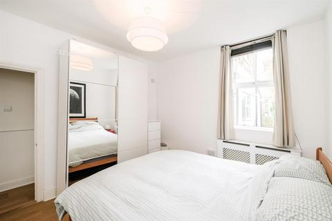 24 Wellesley Road, London, E11 2HF