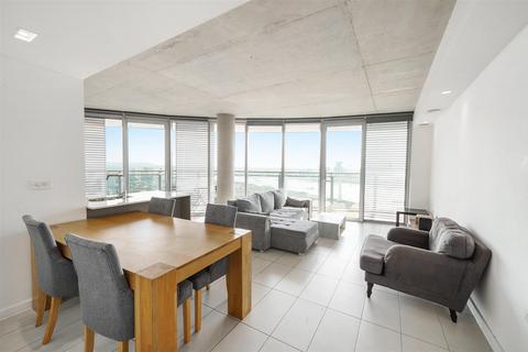 3 bedroom penthouse for sale, Hoola Apartments, Royal Victoria Dock E16