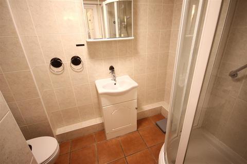 2 bedroom retirement property for sale, Stratheden Court, Seaford