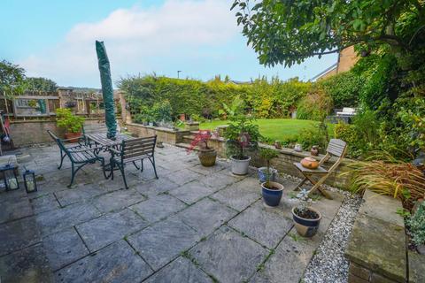 4 bedroom detached house for sale, Stoneacre Avenue, Sheffield, S12