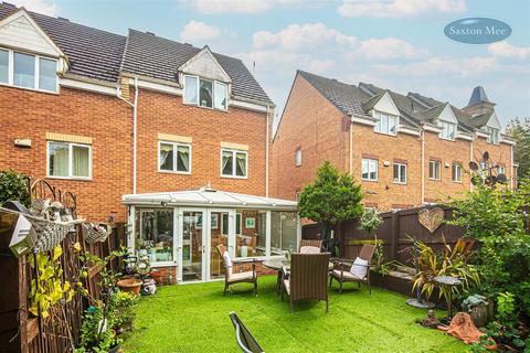 4 bedroom semi-detached house for sale, Northwood Place, Wadsley Park Village, Sheffield