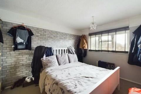 126 Ashampstead Road, Reading, RG30 3LJ