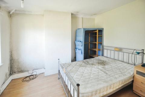 38 Widford Chase, Chelmsford, CM2 8SZ