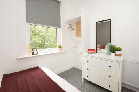 2 bedroom flat to rent, Winstanley Terrace, Leeds LS6