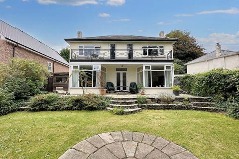 4 bedroom detached house for sale, Meyrick Park