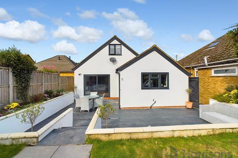 3 bedroom detached house for sale, Chestnut Street, Borden, Sittingbourne, Kent, ME9 8