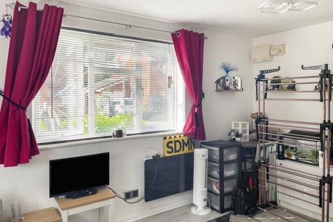 Studio for sale, Raedwald Drive, Bury St Edmunds, IP32