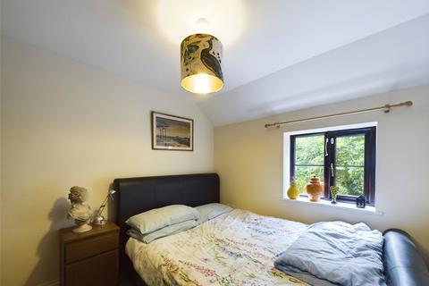 2 bedroom apartment for sale, Okehampton Road, Cornwall PL15