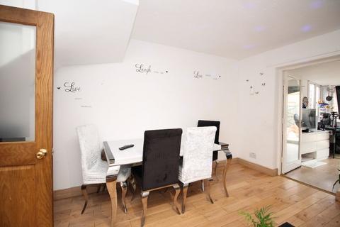 undefined, Russell Road, London