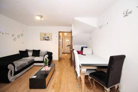 undefined, Russell Road, London