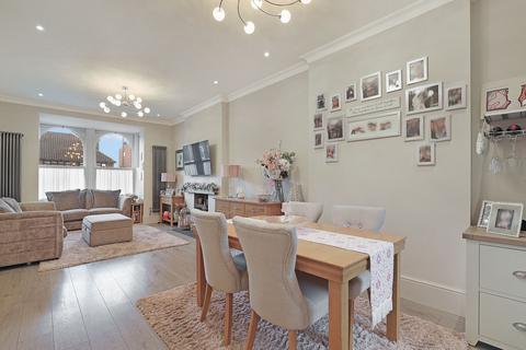 3 bedroom semi-detached house for sale, Palmerston Road, Buckhurst Hill, IG9