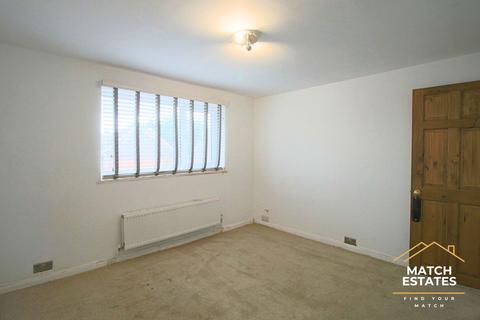 2 bedroom end of terrace house for sale, Hamilton Road, Deal CT14