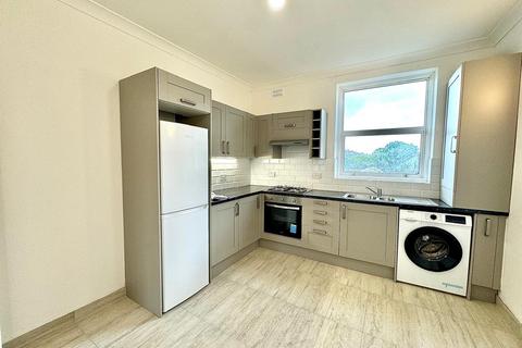 2 bedroom flat to rent, Elgin Avenue W9