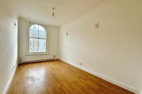 1 bedroom flat to rent, Elgin Avenue, London  W9