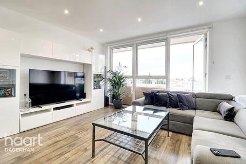 2 bedroom apartment for sale, Wood Lane, DAGENHAM